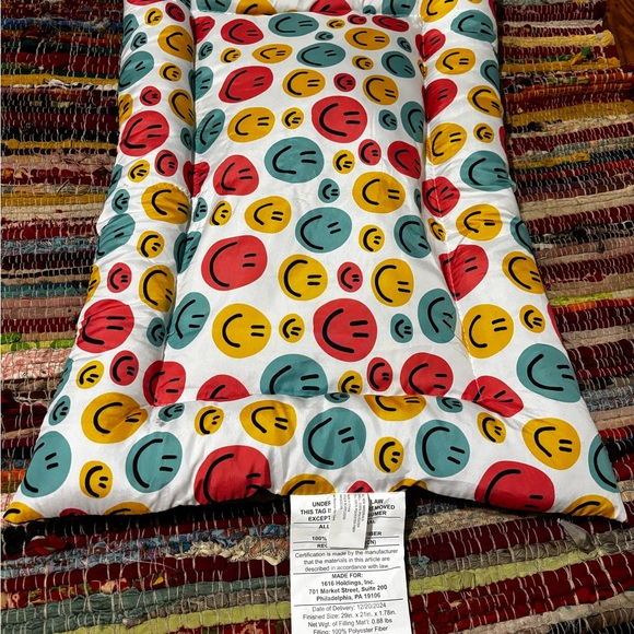 Colorful Smiley Face Small Pet Bedding - Picture 1 of 3